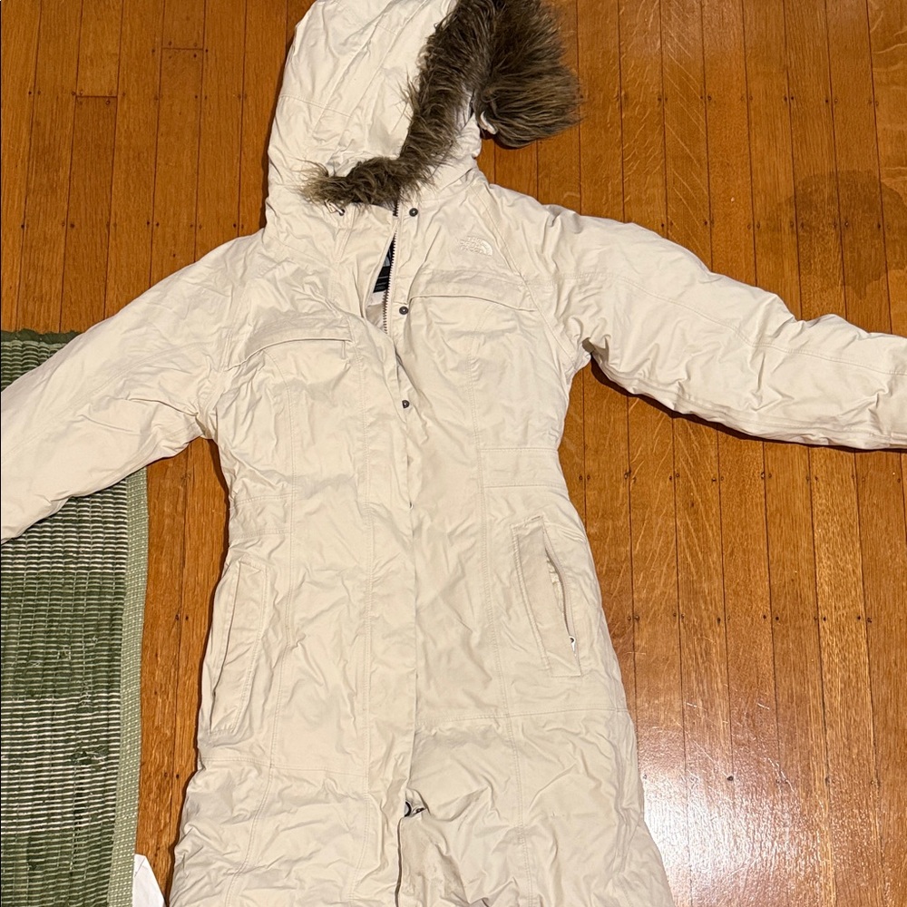 The North Face Women's Cream Down Jacket/Parka